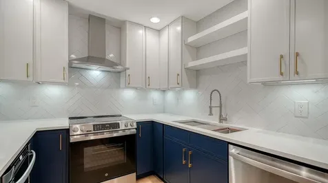 5027 Kestral Park Sarasota FL 34231