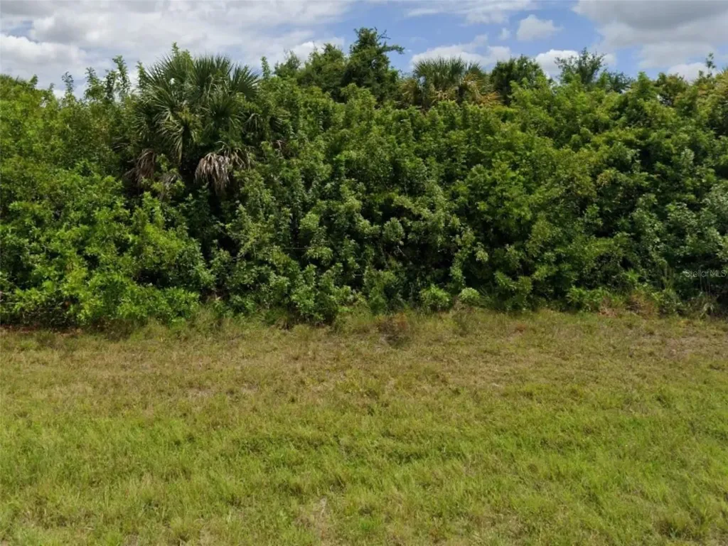 235 Sunset Road Rotonda West FL 33947