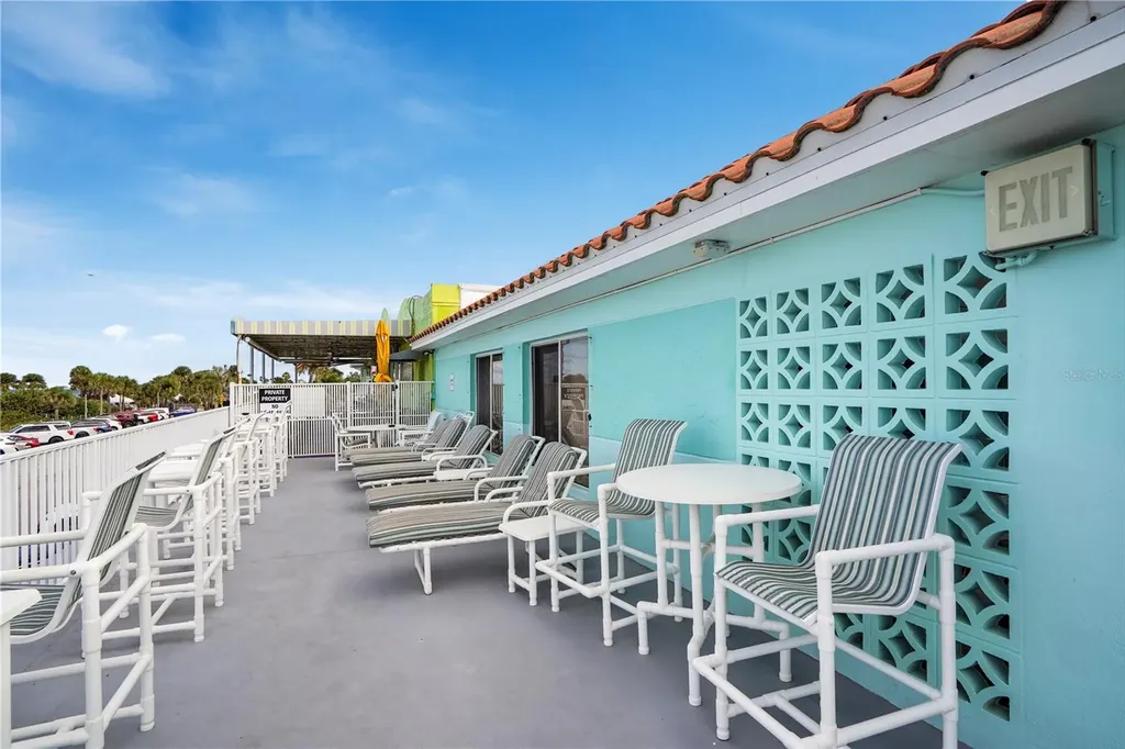 709 Gulf Way St Pete Beach FL 33706