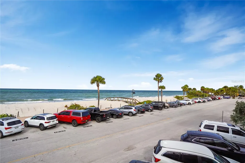 709 Gulf Way St Pete Beach FL 33706