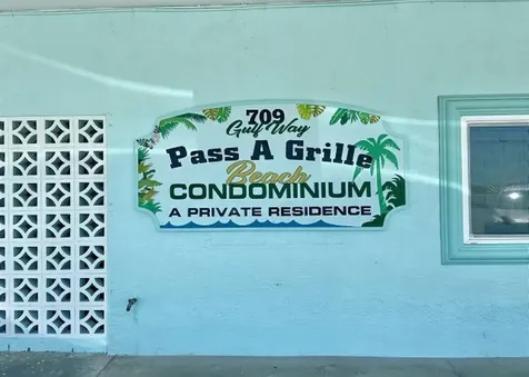 709 Gulf Way St Pete Beach FL 33706