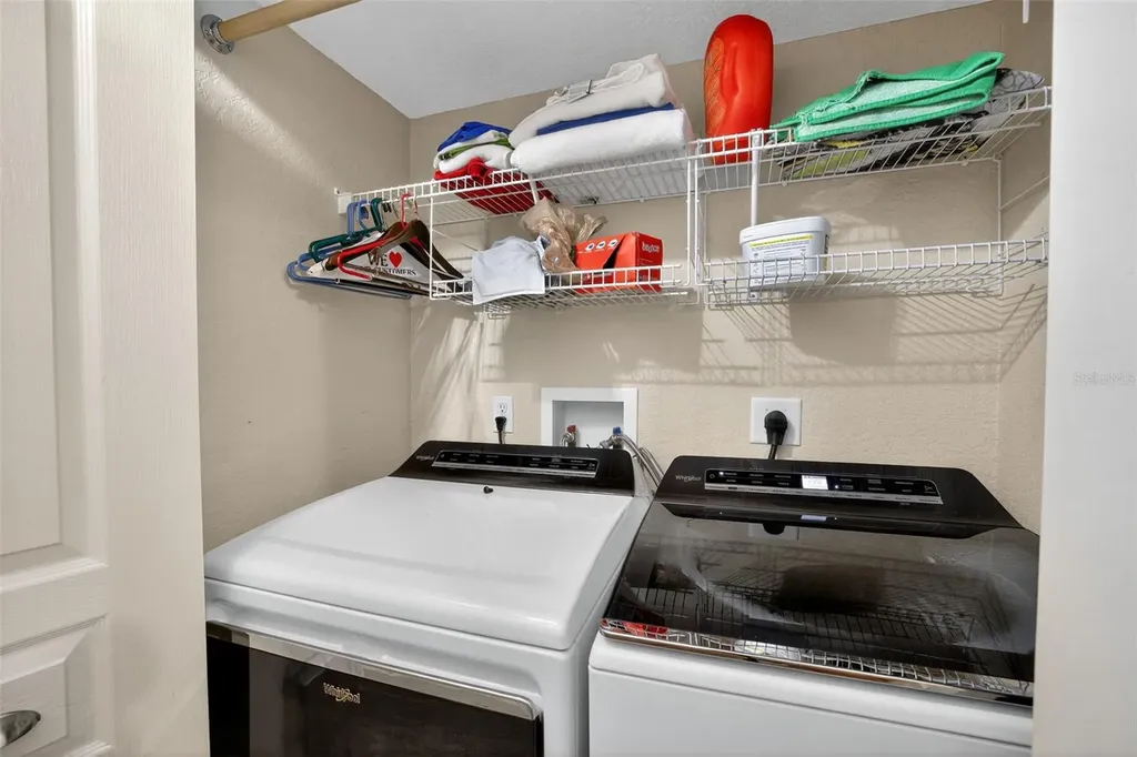 140 Brent Circle Oldsmar FL 34677