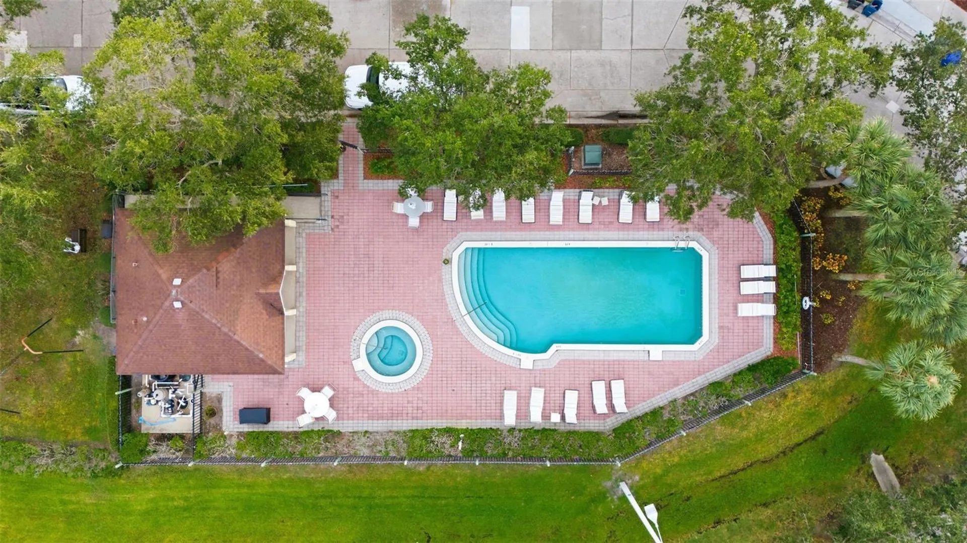 140 Brent Circle Oldsmar FL 34677