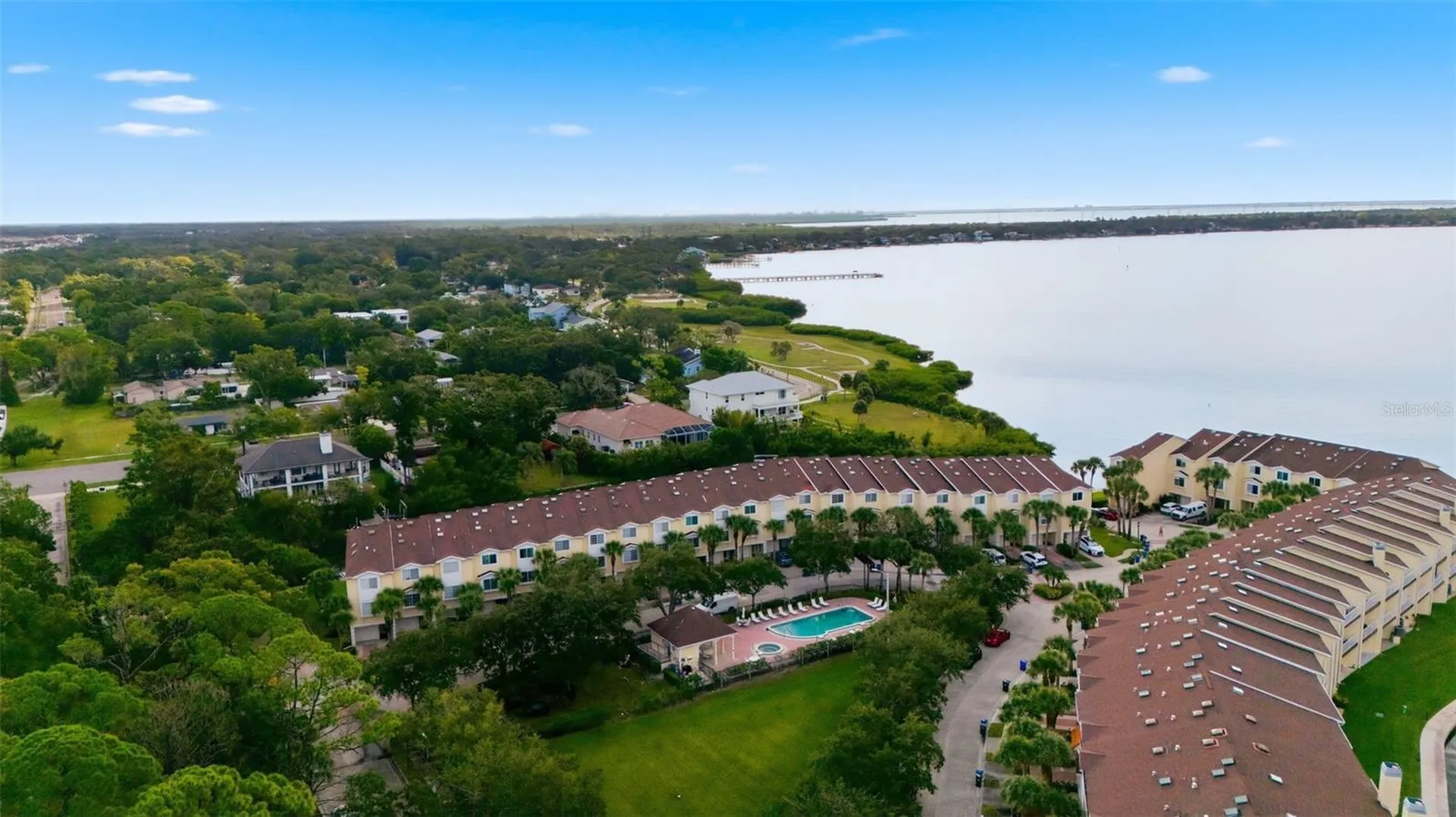140 Brent Circle Oldsmar FL 34677