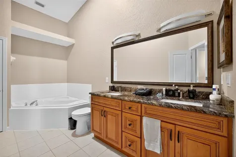 140 Brent Circle Oldsmar FL 34677