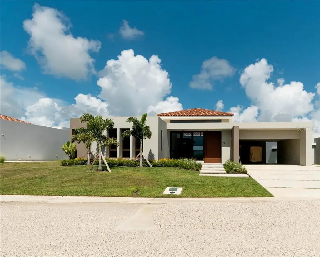 9 Los Lagos Humacao PR 00791