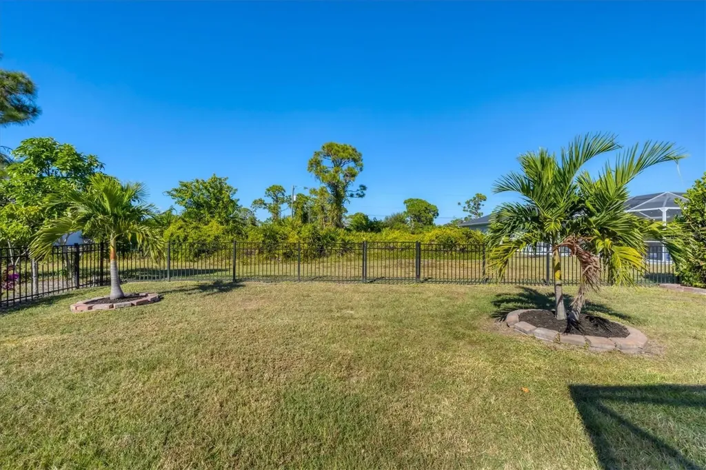 112 Beryl Drive Rotonda West FL 33947