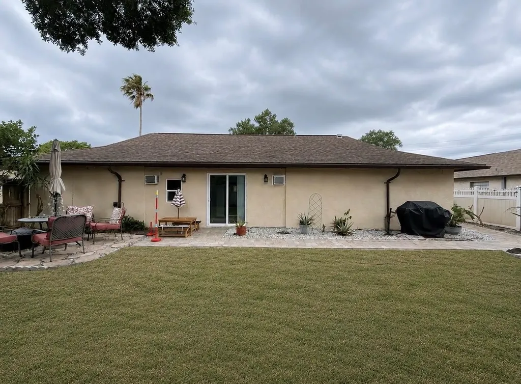 1406 Sandalwood Drive Plant City FL 33563