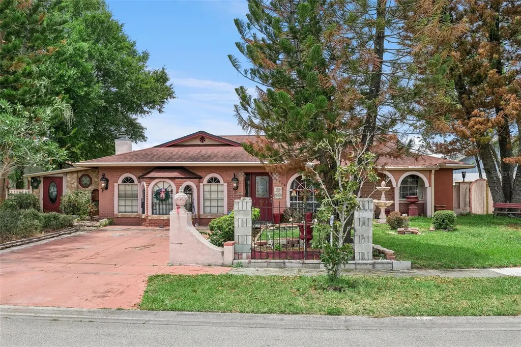 5304 Ansonia Court Orlando FL 32839