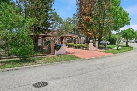 5304 Ansonia Court Orlando FL 32839