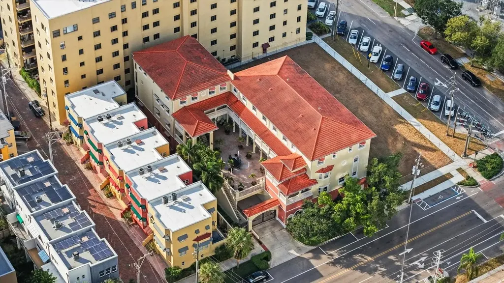 340 1st Street N St Petersburg FL 33701