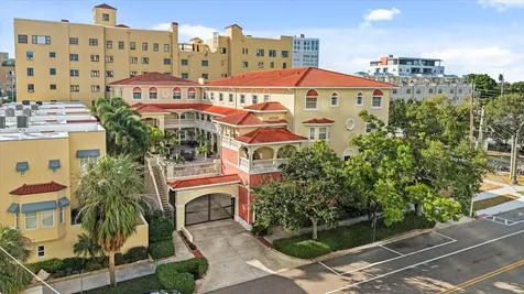 340 1st Street N St Petersburg FL 33701