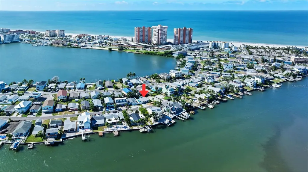 675 182nd Avenue E Redington Shores FL 33708