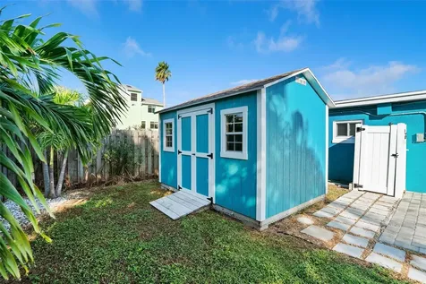 675 182nd Avenue E Redington Shores FL 33708