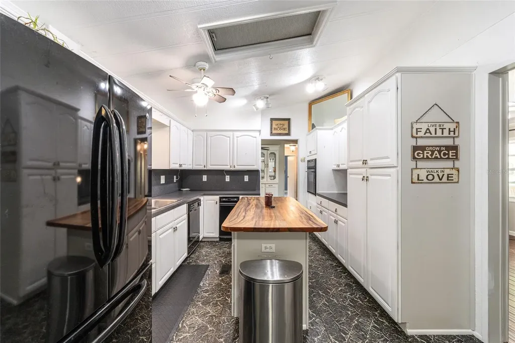 4760 S Chickadee Avenue Lecanto FL 34461