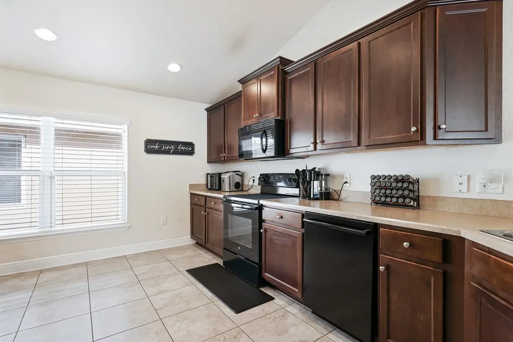 14510 Haddon Mist Drive Wimauma FL 33598