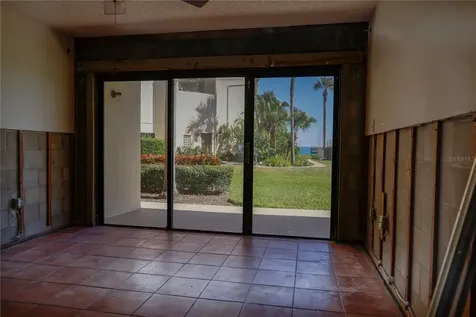 7510 Sunshine Skyway Lane S St Petersburg FL 33711