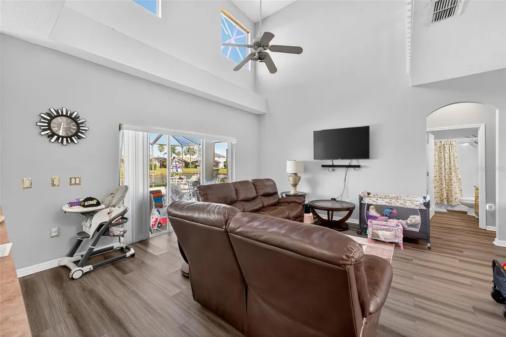 1202 Cumbrian Lakes Court Kissimmee FL 34746