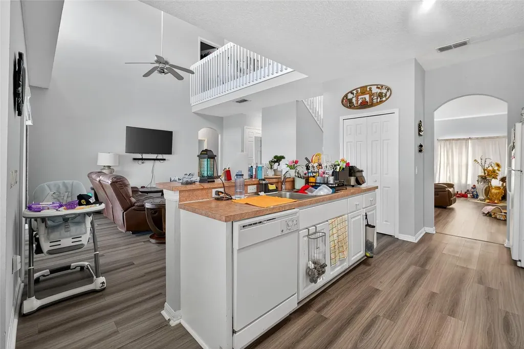 1202 Cumbrian Lakes Court Kissimmee FL 34746
