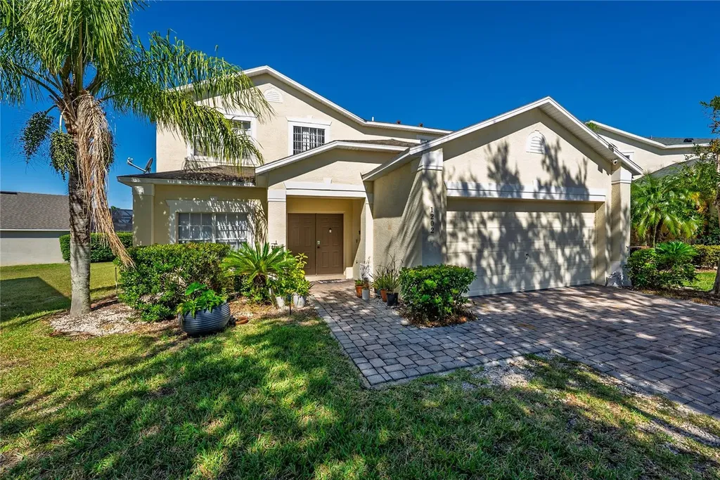 1202 Cumbrian Lakes Court Kissimmee FL 34746