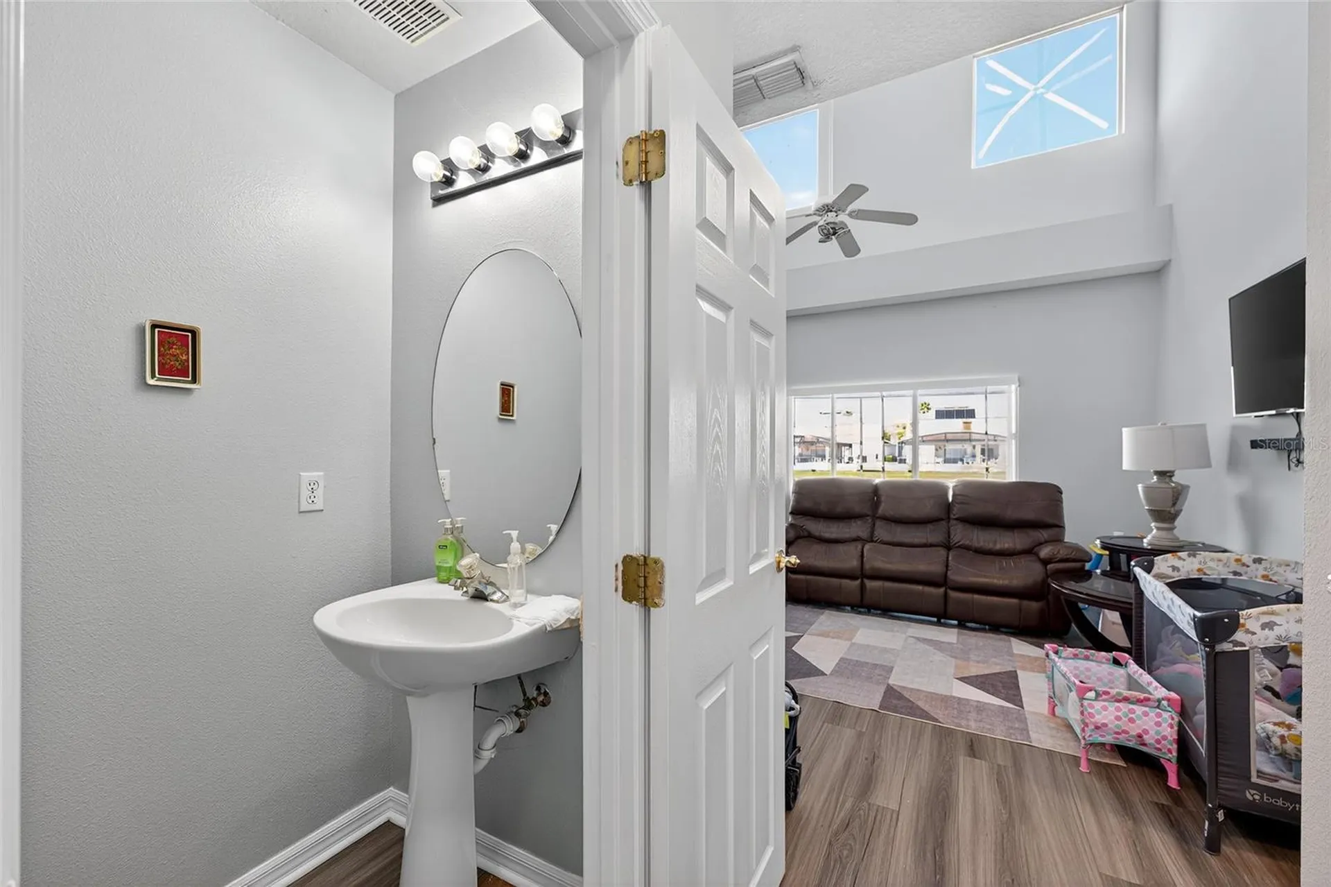 1202 Cumbrian Lakes Court Kissimmee FL 34746