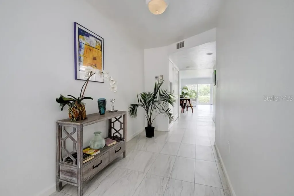 6700 Gulf Of Mexico Drive Longboat Key FL 34228