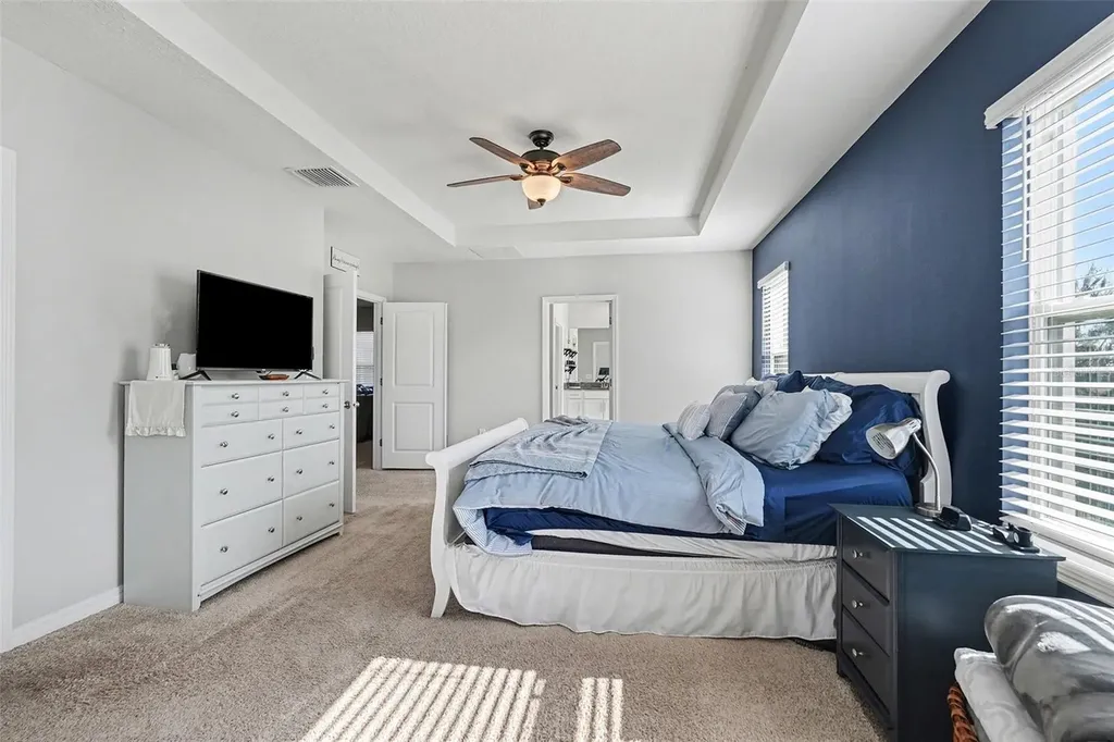33135 Sand Creek Drive Wesley Chapel FL 33543