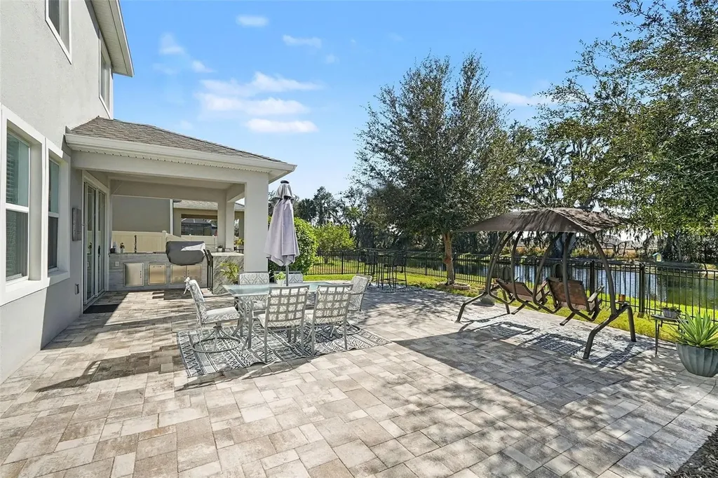 33135 Sand Creek Drive Wesley Chapel FL 33543