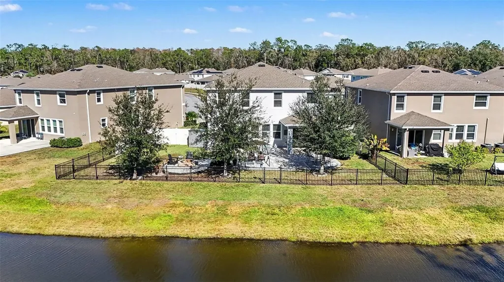 33135 Sand Creek Drive Wesley Chapel FL 33543