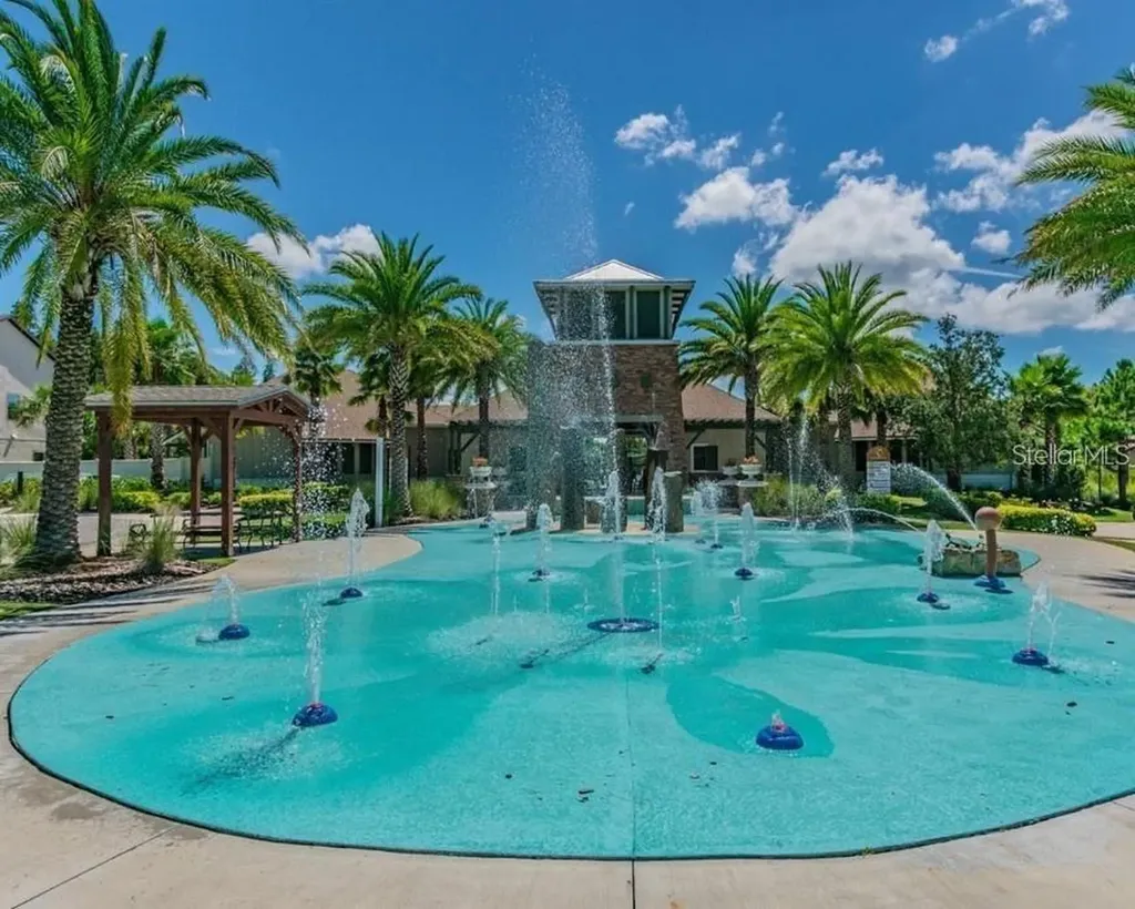 33135 Sand Creek Drive Wesley Chapel FL 33543
