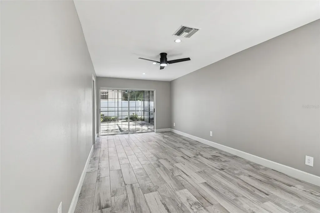 2 S Treasure Drive Tampa FL 33609