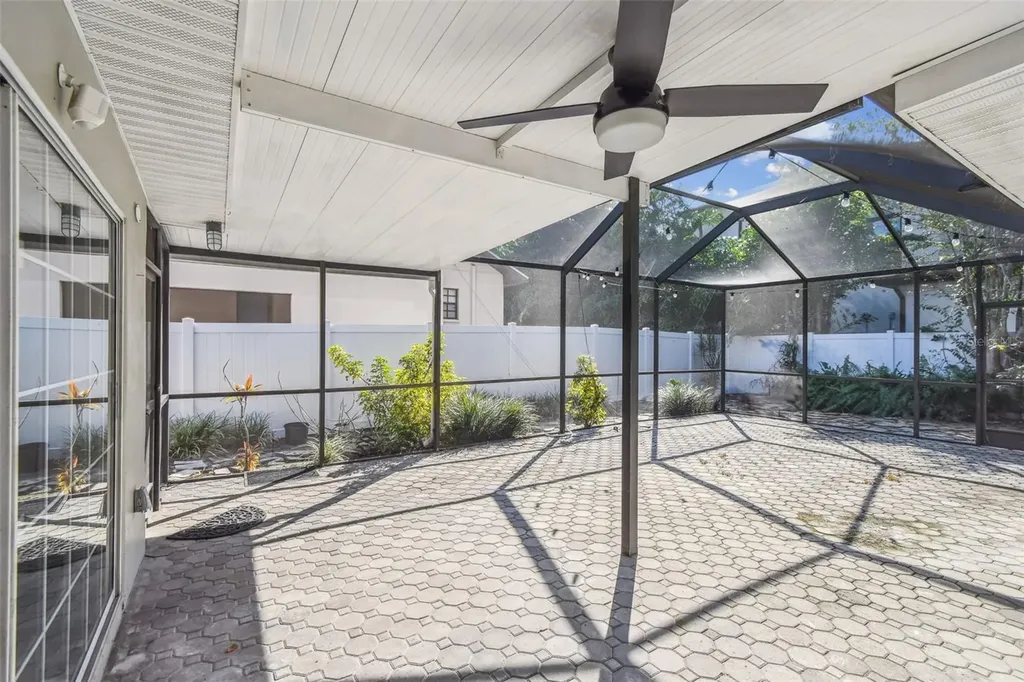 2 S Treasure Drive Tampa FL 33609