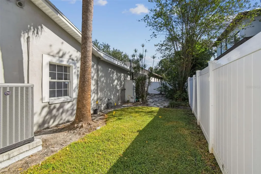2 S Treasure Drive Tampa FL 33609