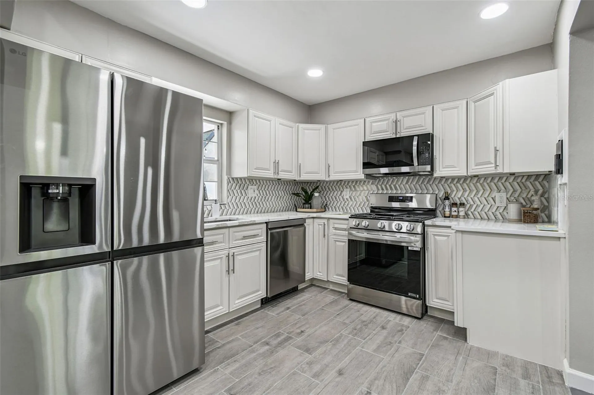 2 S Treasure Drive Tampa FL 33609