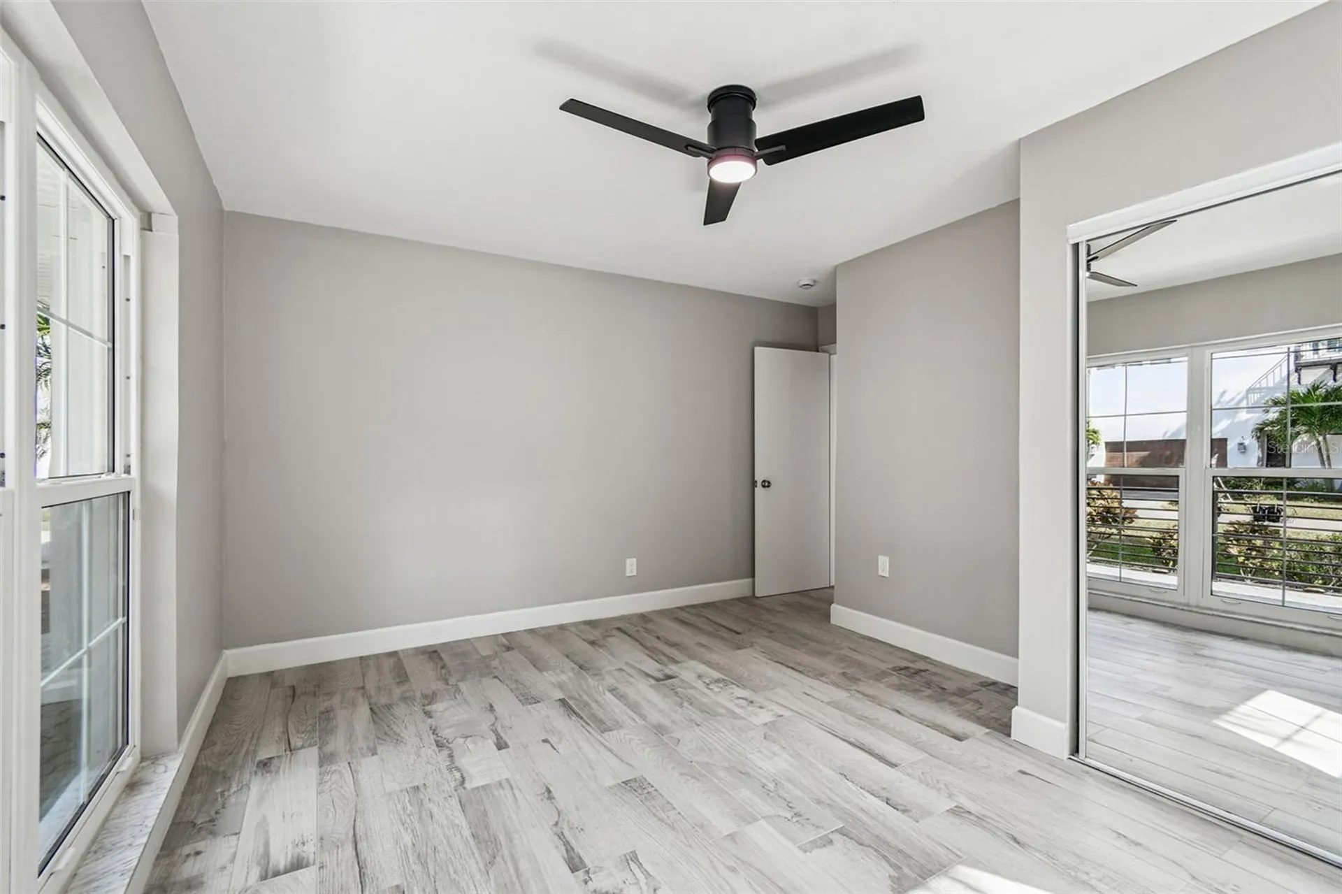 2 S Treasure Drive Tampa FL 33609