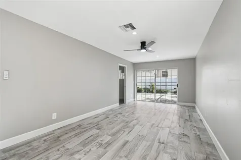 2 S Treasure Drive Tampa FL 33609