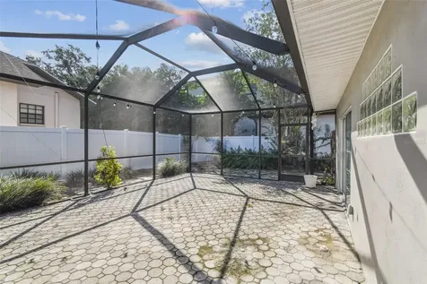 2 S Treasure Drive Tampa FL 33609