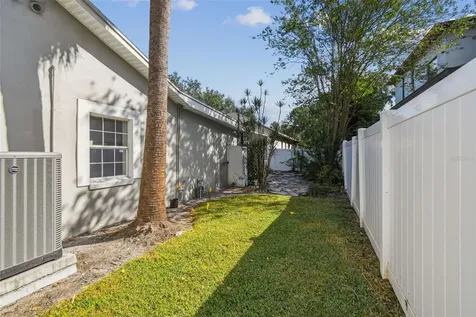 2 S Treasure Drive Tampa FL 33609