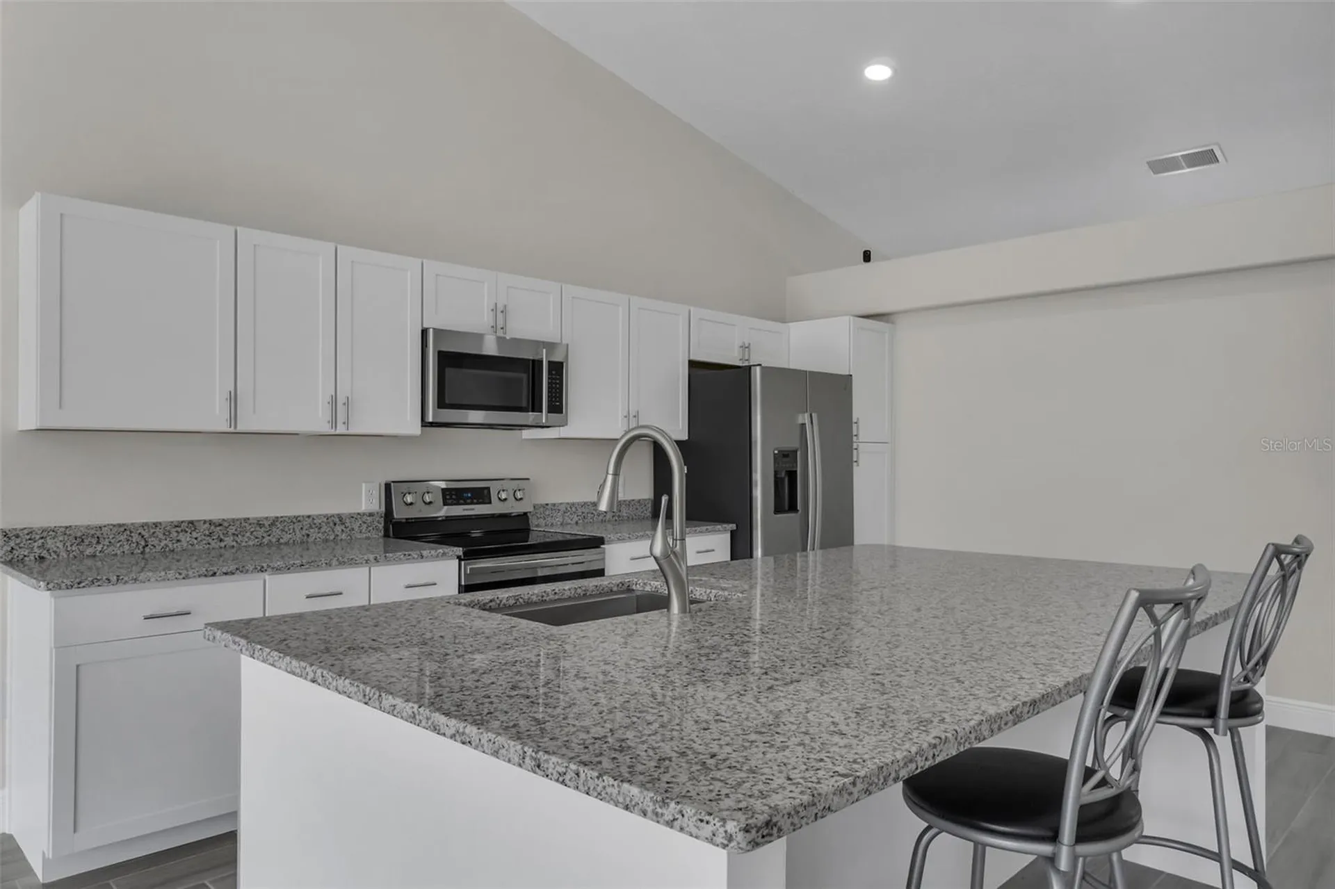 506 Peace Way Kissimmee FL 34759