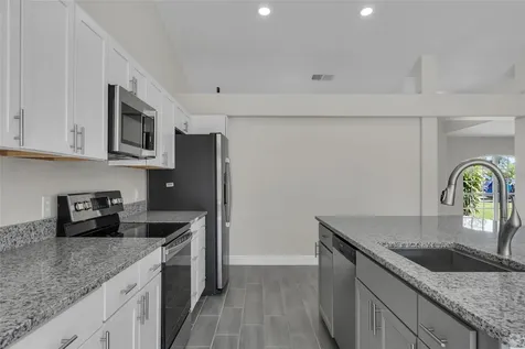 506 Peace Way Kissimmee FL 34759