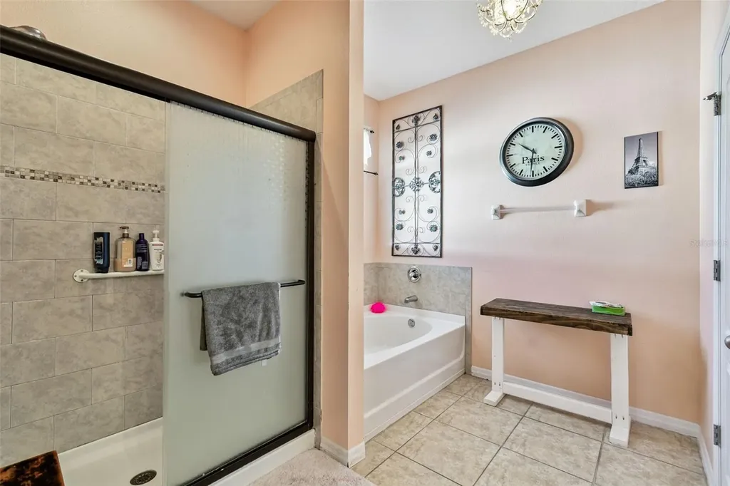 1110 Lauren Manor Loop Ruskin FL 33570