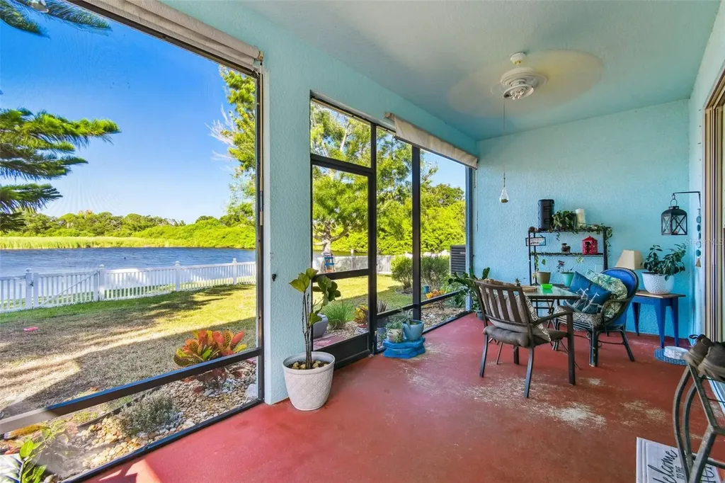 1110 Lauren Manor Loop Ruskin FL 33570
