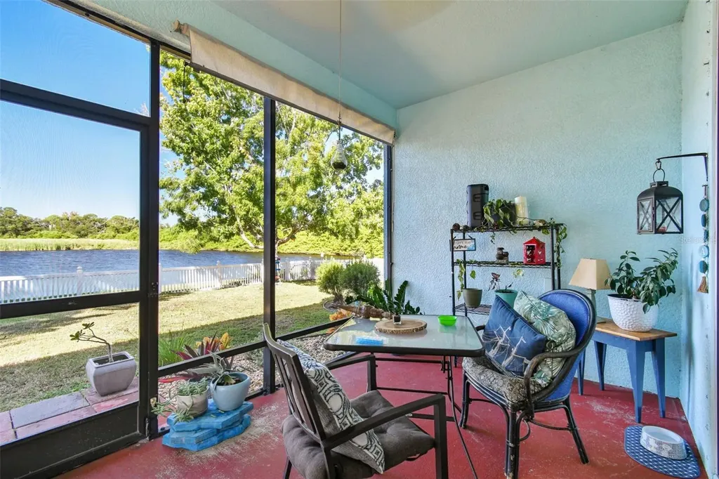 1110 Lauren Manor Loop Ruskin FL 33570