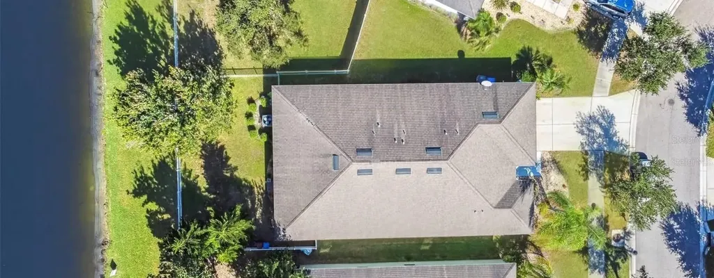 1110 Lauren Manor Loop Ruskin FL 33570