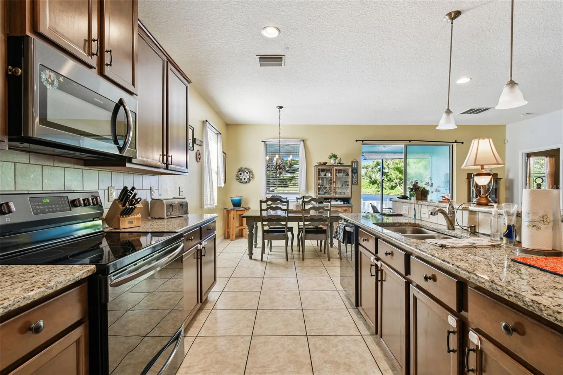 1110 Lauren Manor Loop Ruskin FL 33570