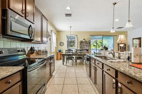 1110 Lauren Manor Loop Ruskin FL 33570