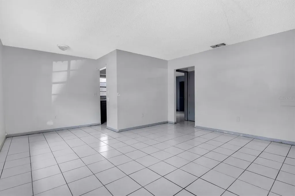 2464 Chestnut Woods Drive Lakeland FL 33815