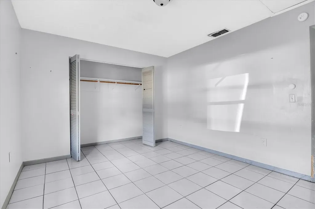 2464 Chestnut Woods Drive Lakeland FL 33815