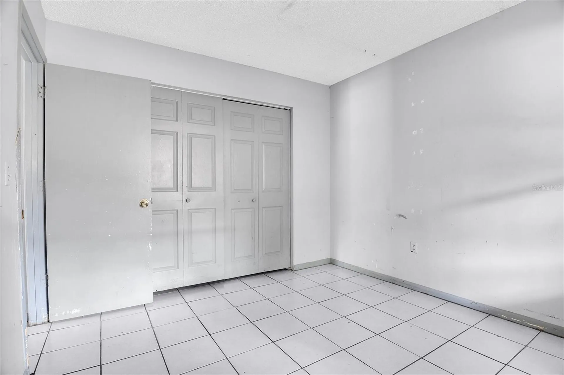 2464 Chestnut Woods Drive Lakeland FL 33815