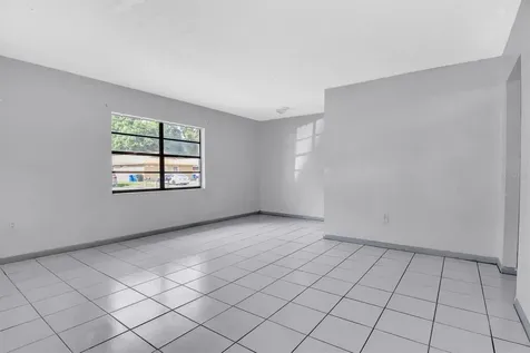 2464 Chestnut Woods Drive Lakeland FL 33815